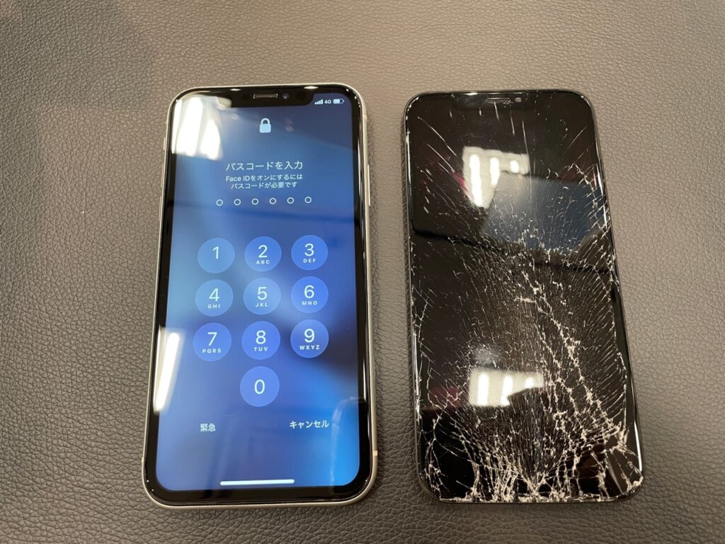 iPhoneX 画面交換修理の様子