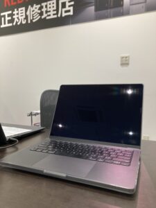 Macbook　ガラスコーティング　