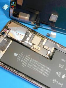 iPhone11Pro画面交換修理