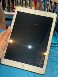 iPad6 画面交換