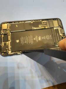 iPhonesSE2 バッテリー交換