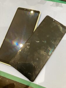 Xperia10Ⅱ 画面交換 修理