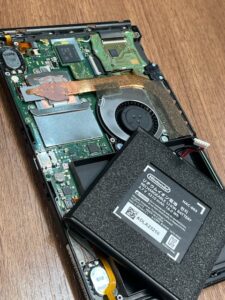Nintendo Switch バッテリー交換修理