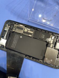 iPhone13min バッテリー交換