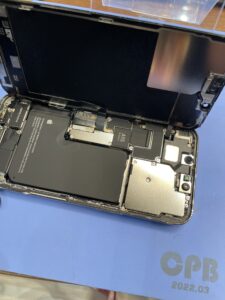 iPhone13Pro　バッテリー交換　修理