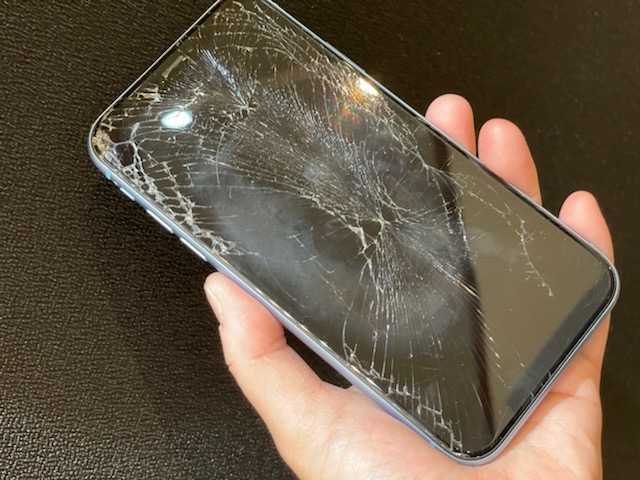 iPhoneXR 画面交換修理